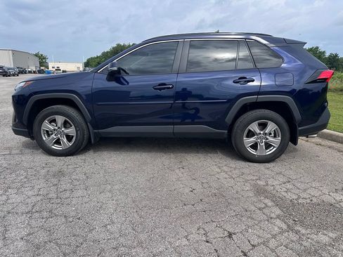 Used 2024 Toyota RAV4 XLE w/ Convenience Package FWD image 8