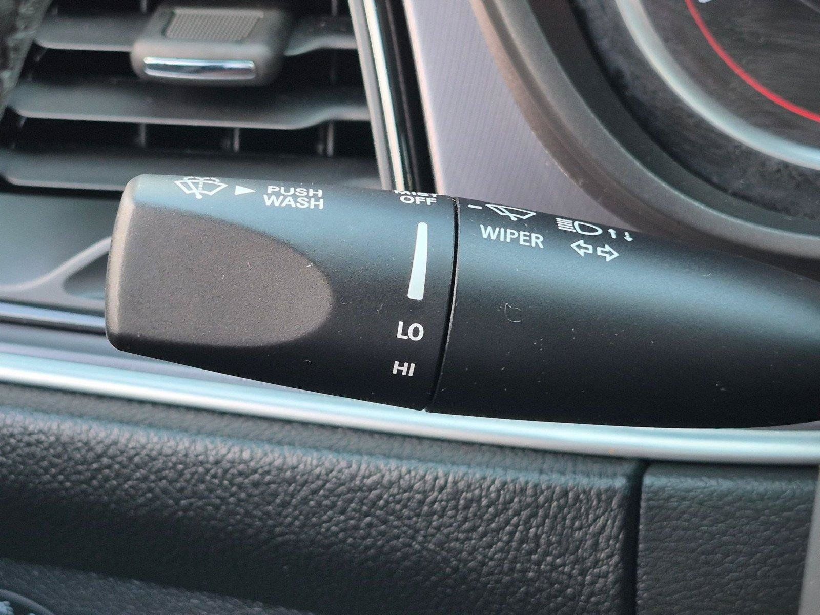 Used 2020 Dodge Challenger R/T Scat Pack RWD image 19