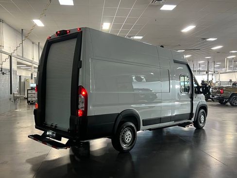 Used 2024 RAM ProMaster 3500 w/ Delivery Van Package image 7