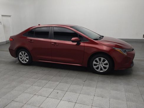 Used 2022 Toyota Corolla LE image 11