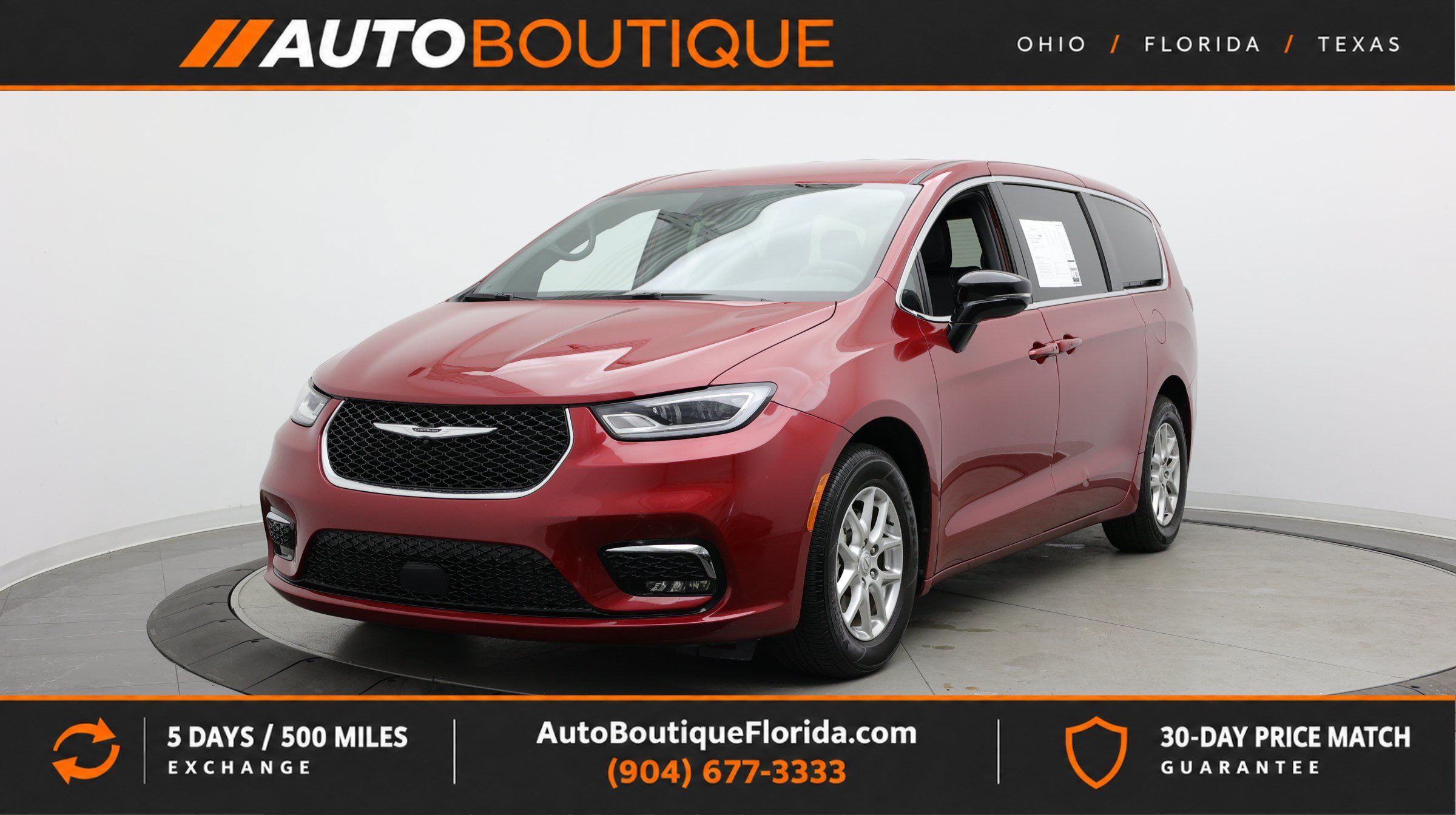 Used 2026 Chrysler Pacifica Select FWD image 1