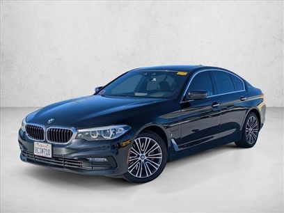 Used 2018 BMW 530e w/ Premium Package 2
