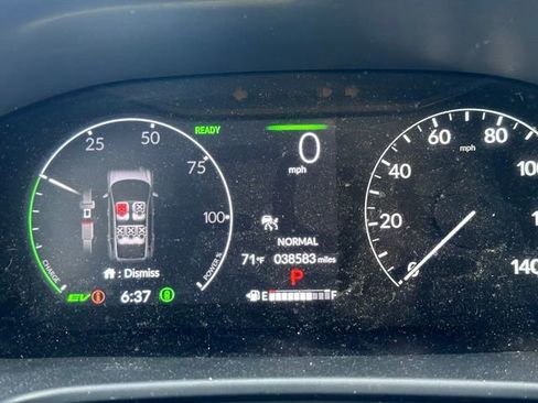 Used 2024 Honda CR-V Sport Touring image 15