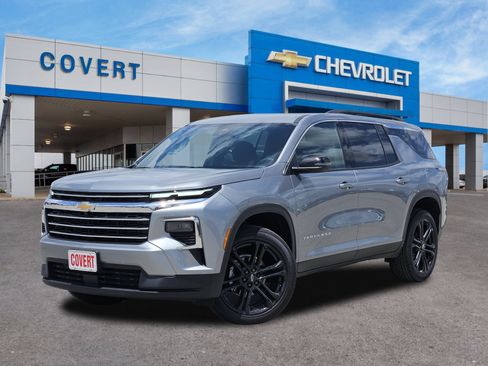 New 2026 Chevrolet Traverse LT FWD image 1