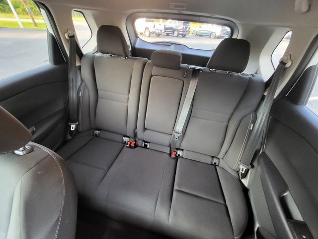 Used 2024 Nissan Rogue S FWD image 11