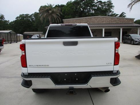 Used 2021 Chevrolet Silverado 2500 LTZ AWD/4WD image 5