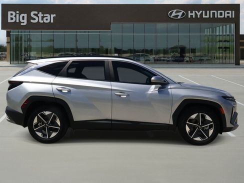 Used 2025 Hyundai Tucson SEL FWD image 5