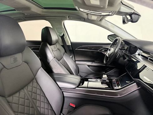 Used 2020 Audi S8 L AWD/4WD image 25