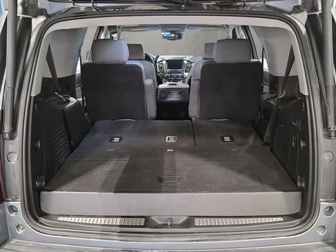 Used 2020 Chevrolet Tahoe LT w/ Luxury Package AWD/4WD image 7