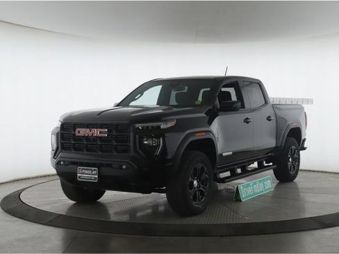 Used 2024 GMC Canyon Elevation w/ Convenience Package AWD/4WD image 7