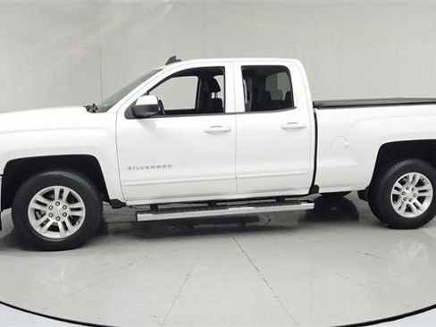 Used 2018 Chevrolet Silverado 1500 LT w/ All Star Edition image 2