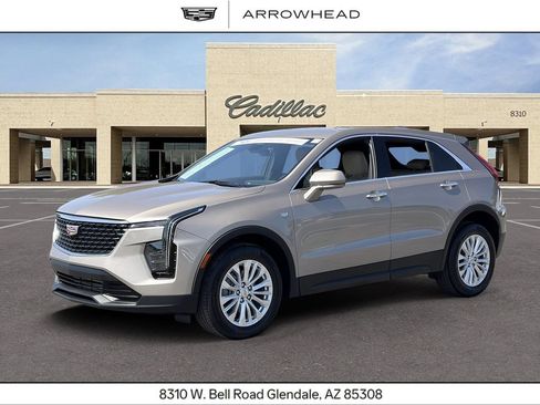 Certified 2024 Cadillac XT4 Luxury FWD image 1