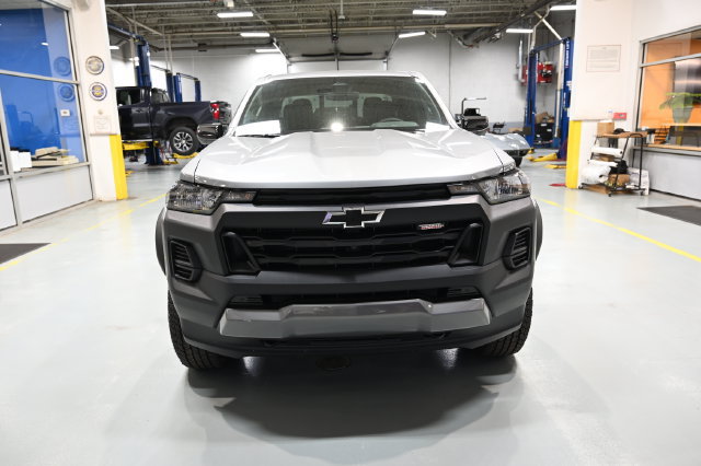New 2026 Chevrolet Colorado Trail Boss AWD/4WD image 2