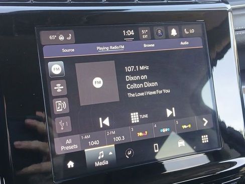 Used 2023 Jeep Grand Cherokee Laredo w/ Luxury Tech Group I image 16