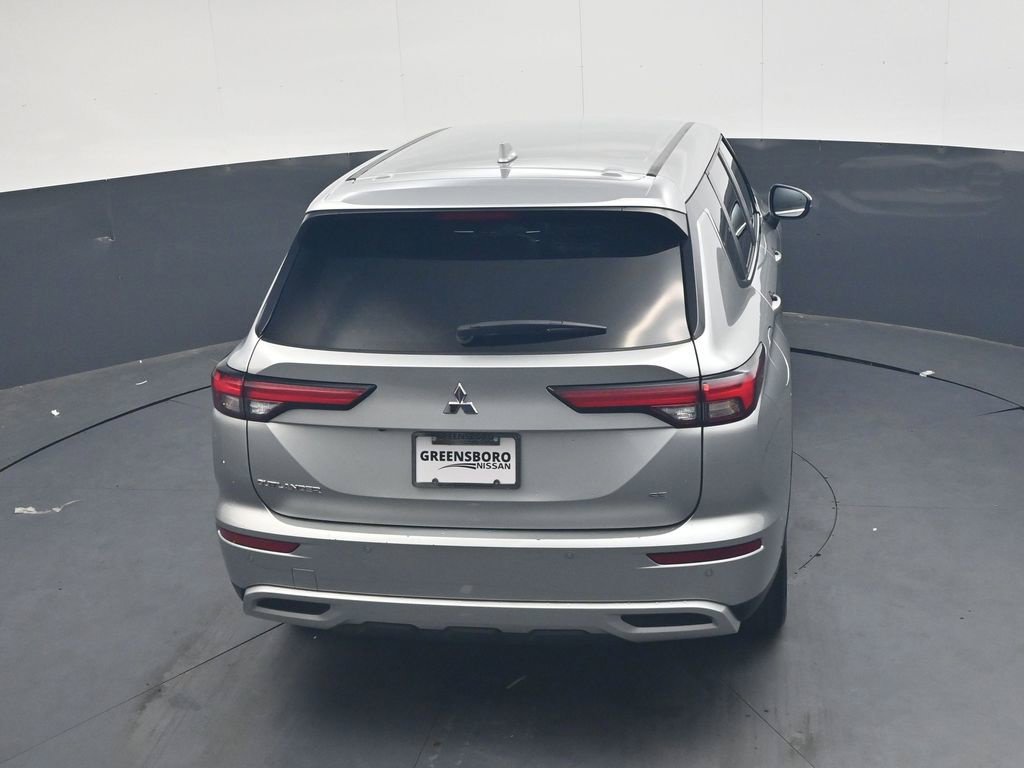 Used 2024 Mitsubishi Outlander SE FWD image 28