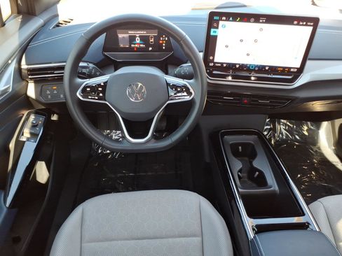 Certified 2025 Volkswagen ID.4 Pro S w/ ID.4 Black Package image 24