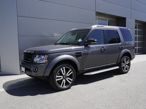 Used 2016 Land Rover LR4 HSE LUX AWD/4WD image 3