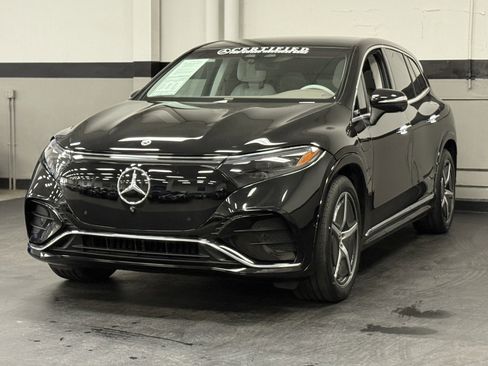 Certified 2023 Mercedes-Benz EQS 580 4MATIC SUV image 8
