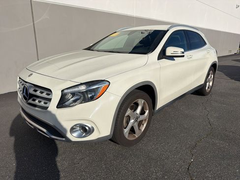 Certified 2018 Mercedes-Benz GLA 250 GLA 250 image 2