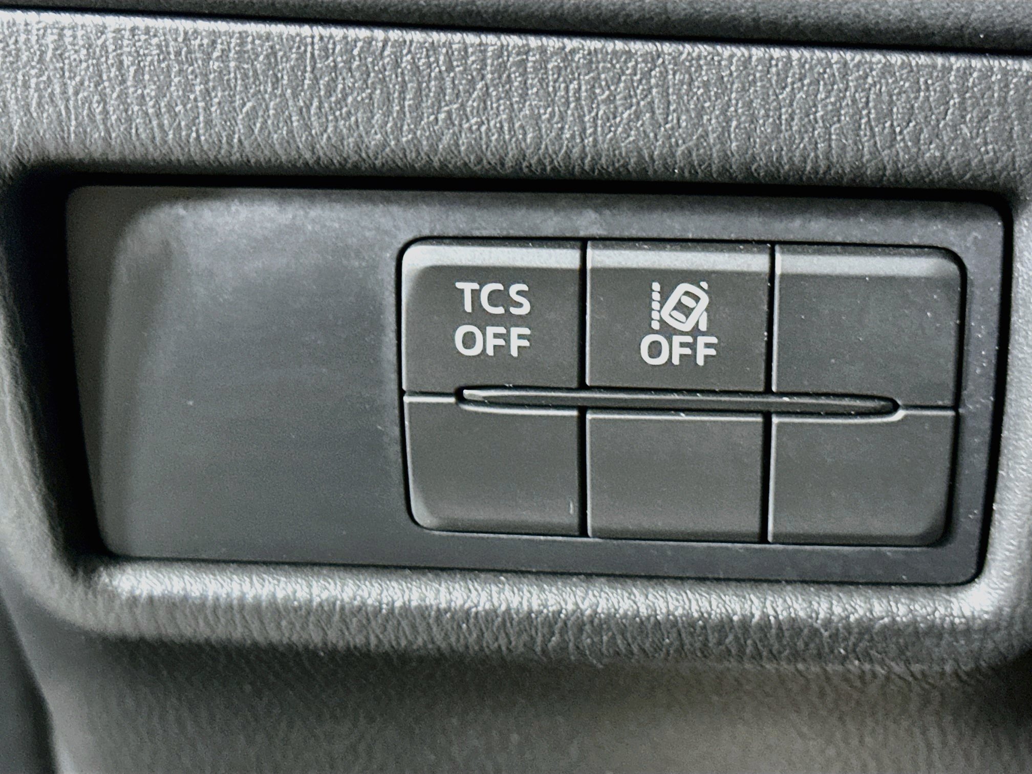 Used 2019 MAZDA CX-5 Touring FWD image 17