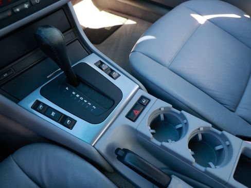 Used 1999 BMW 323i Sedan image 33