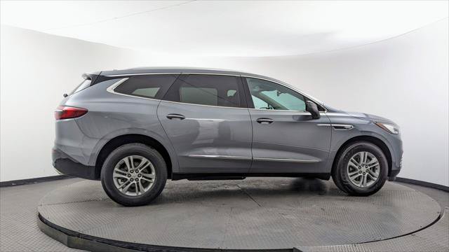 Used 2021 Buick Enclave Essence FWD image 9