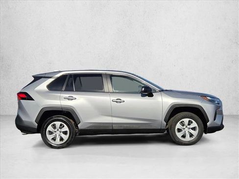 Used 2025 Toyota RAV4 LE image 4