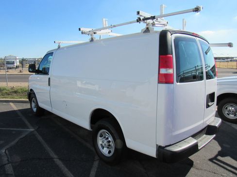 Used 2019 Chevrolet Express 2500 w/ Driver Convenience Package image 8