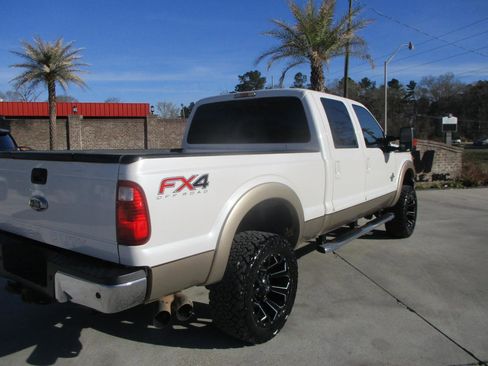 Used 2013 Ford F350 Lariat w/ FX4 Off Road Pkg image 28