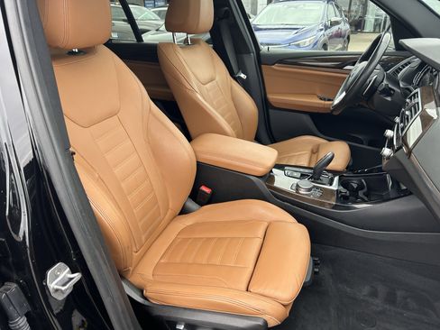 Used 2019 BMW X3 xDrive30i w/ Premium Package image 28