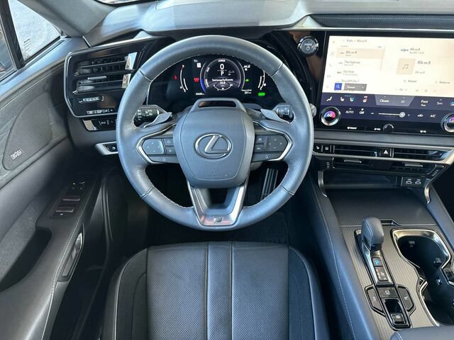 Used 2024 Lexus RX 500h F Sport w/ Convenience Package AWD/4WD image 16