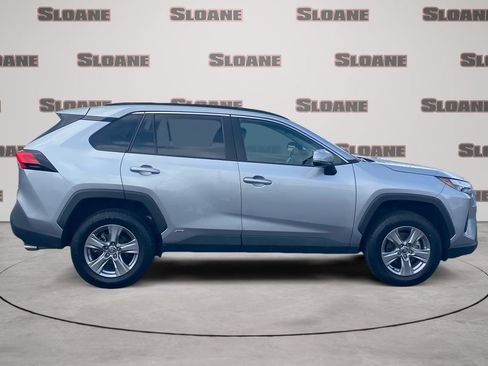 Used 2024 Toyota RAV4 XLE AWD/4WD image 6