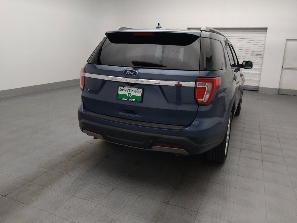Used 2019 Ford Explorer XLT w/ Equipment Group 202A FWD image 7