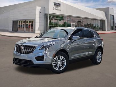 New 2026 Cadillac XT5 Luxury w/ LPO, Floor Liner Package