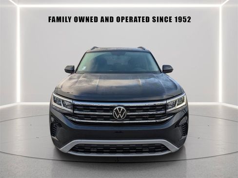 Certified 2023 Volkswagen Atlas SE w/ Panoramic Sunroof Package image 8