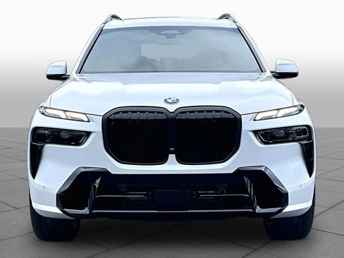 New 2027 BMW X7 xDrive40i w/ Executive Package AWD/4WD image 3