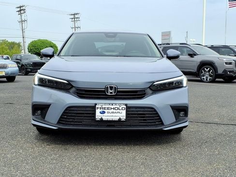 Used 2024 Honda Civic Touring image 2