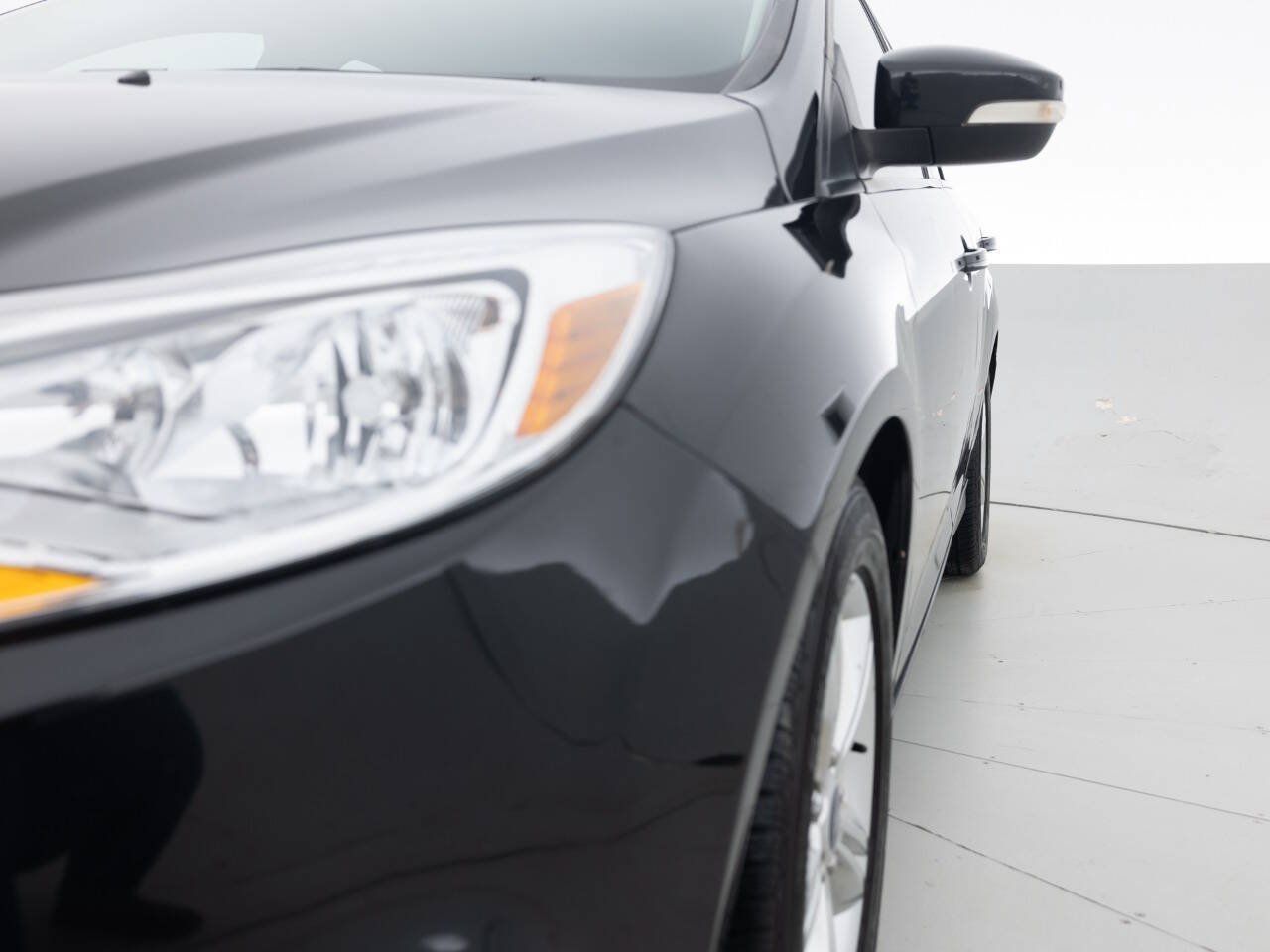Used 2013 Ford Focus SE FWD image 12