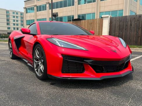 Used 2025 Chevrolet Corvette Z06 w/ Battery Protection Package RWD image 19