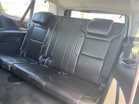 Used 2017 GMC Yukon XL Denali w/ Open Road Package RWD image 29