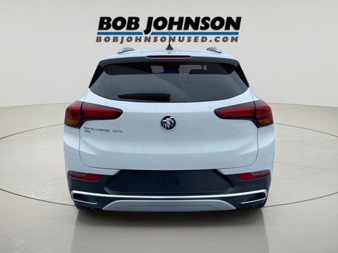 Used 2022 Buick Encore GX Essence w/ Experience Buick Package image 8