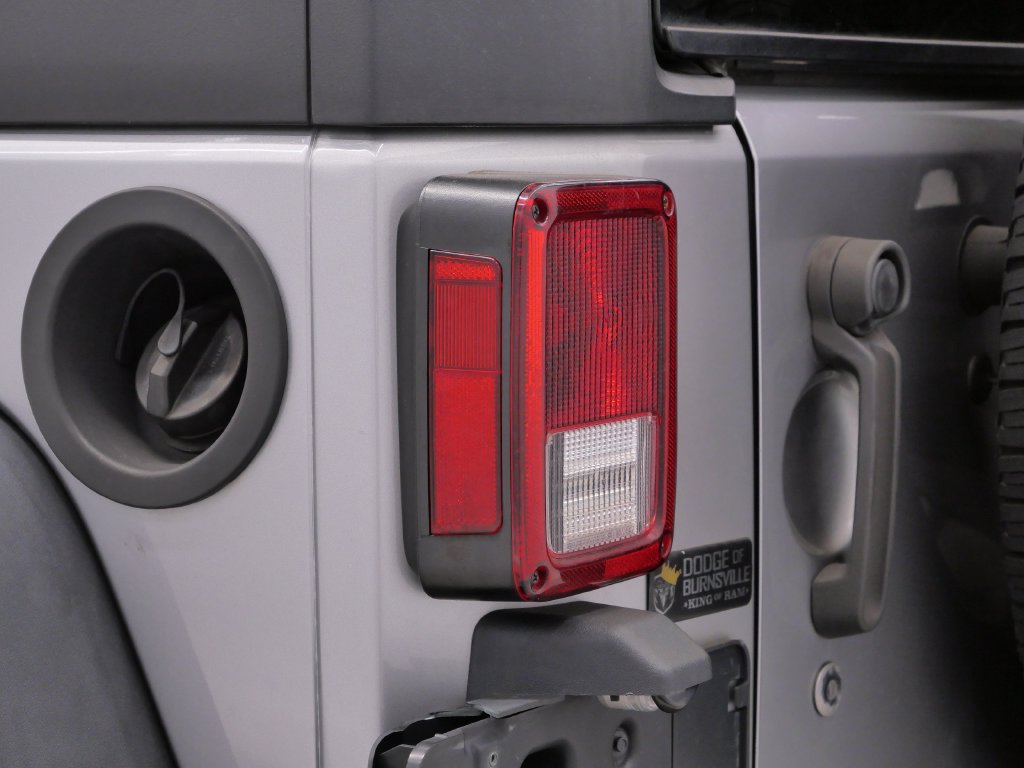 Certified 2018 Jeep Wrangler Unlimited Sport S AWD/4WD image 17