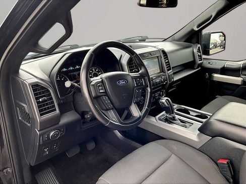 Used 2018 Ford F150 XLT w/ Equipment Group 301A Mid AWD/4WD image 15