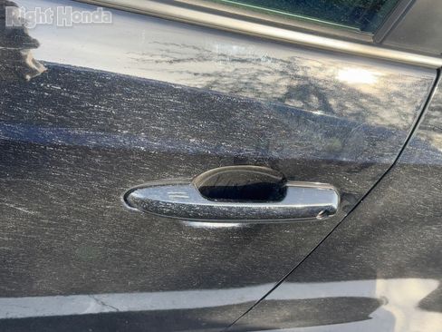 Used 2025 Toyota RAV4 XLE Premium image 8