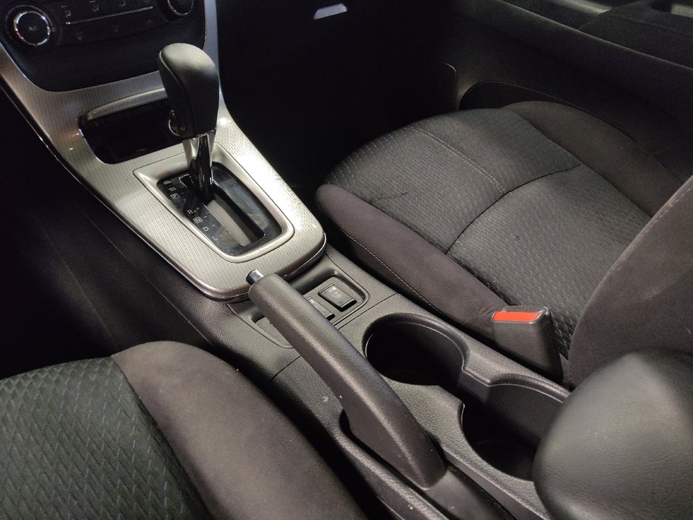 Used 2015 Nissan Sentra SR w/ Navigation Package FWD image 26