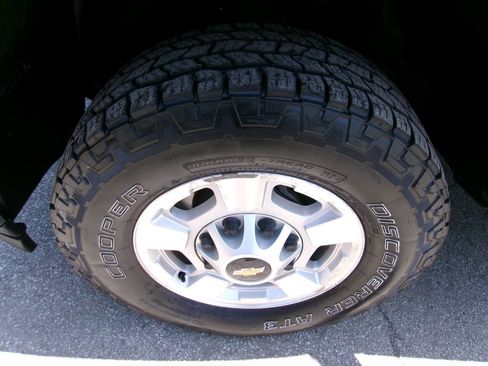 Used 2013 Chevrolet Silverado 2500 LT w/ Convenience Package AWD/4WD image 10