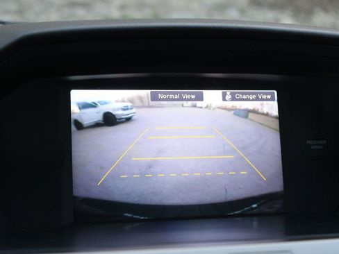 Used 2013 Honda Odyssey Touring Elite image 16