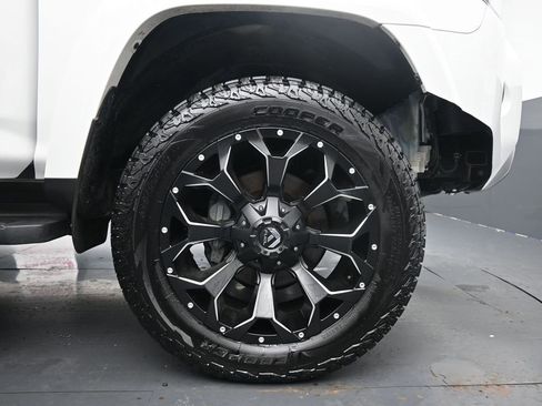 Used 2023 Toyota 4Runner TRD Off-Road Premium image 15