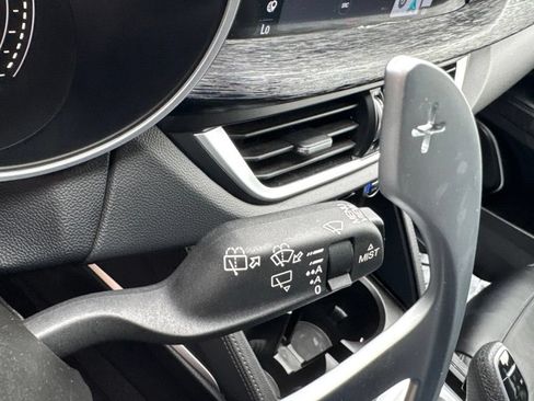 Used 2023 Alfa Romeo Stelvio Sprint AWD/4WD image 39