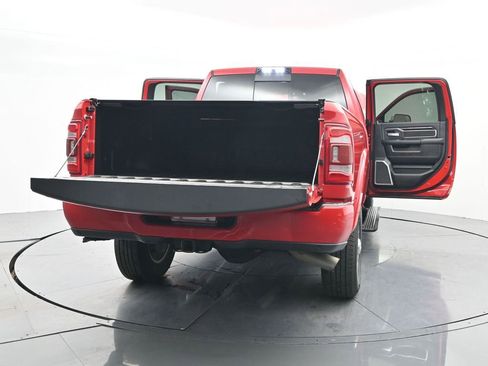 Used 2019 RAM 2500 Laramie image 39